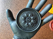 Load image into Gallery viewer, Furniture Rosette Silicone Mold: Wood Carving Embellishment, 9.7cm
