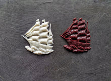 Load image into Gallery viewer, Small Sailboat Silicone Mold: Miniature Frigate Applique (6.3cm)
