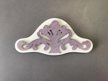 Load image into Gallery viewer, Pediment casting Food-Grade Silicone Mold, Furniture carvings mold 17.5 cm long
