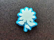 Load image into Gallery viewer, Silicone mold for flower castings, fondant, chocolate, clay, resin, plaster, soap

