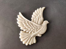 Load image into Gallery viewer, Dove Bird Resin Applique, Furniture carving embellishment (1pcs)
