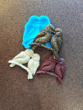Load image into Gallery viewer, Silicone mold parrot birds on a branch : a pair of parrots on a branch for DIY crafts
