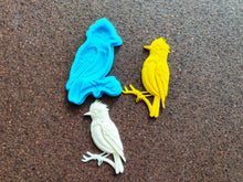 Load image into Gallery viewer, Woodpecker on a branch silicone mold, mold for DIY crafts
