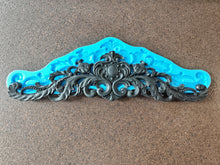 Load image into Gallery viewer, Silicone Mold for Furniture Pediment, 45 cm, Wood Grain Texture, DIY crafts
