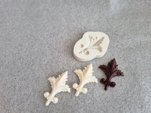Load image into Gallery viewer, Silicone Fleur de Lis Mold, Vintage Heraldic Applique Casting Tool
