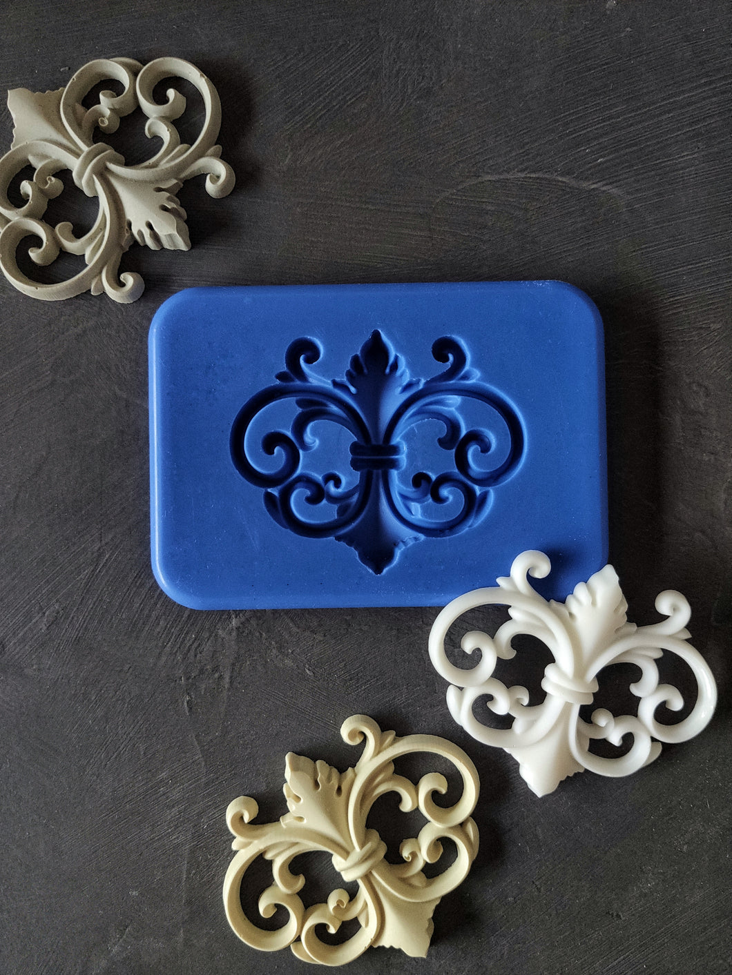 Silicone mold for small furniture embellishment