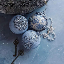 Load image into Gallery viewer, Resin Chic Appliques set (2 psc)
