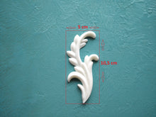 Load image into Gallery viewer, Leafs Pair Resin Appliques
