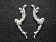 Load image into Gallery viewer, Silicone Mold Chic Vintage Pair, furniture appliques, mold for clay, mold for resin, vintage upcycling
