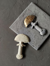 Load image into Gallery viewer, Mushroom 3d Tiles silicone mold, mold for cement, backsplash tiles mold for concrete, mold for resin, mushroom applique
