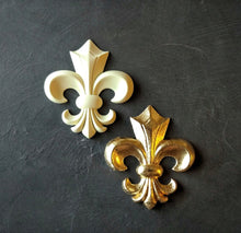 Load image into Gallery viewer, Fleur de Lis resin applique, furniture upcycling , medieval decor, heraldic lily, wall decore
