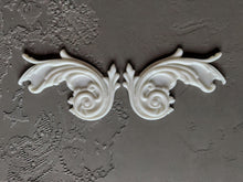 Load image into Gallery viewer, Silicone mould Furniture scrolls, furniture appliques, vintage mouldings, molds for clay, mould for resin
