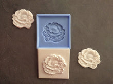 Load image into Gallery viewer, Silicone mould for 3d tile with Flower, mold for resin, molds for concrete, backsplash tiles moulds, Flower Applique, flower mouldings
