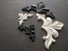 Load image into Gallery viewer, Silicone Mold for decorative vintage corners, furniture embellishment, molds for clay, moulds for resin, furniture appliques,
