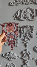 Load image into Gallery viewer, Central vertical Applique for furniture upcycling wall overlay 19cm
