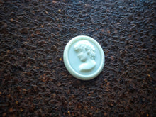 Load image into Gallery viewer, Roman resin cameo 2.6cm (4pcs), small man portrait medallion
