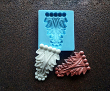 Load image into Gallery viewer, Silicone mould for acanthus decorative element , mold for clay, Furniture Appliques, acanthus onlay
