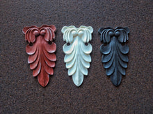 Load image into Gallery viewer, Acanthus style resin moulding, furniture appliques, acanthus brackets, furniture makeover,  vintage upcycling
