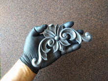 Load image into Gallery viewer, Silicone Mold for decorative corners, molds for clay, moulds for resin, furniture appliques,  furniture decorative elements
