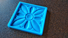 Load image into Gallery viewer, Mold for Square tile with texture 3,93 x 3,93 in (10x10cm) tiles mold, mold for concrete, mold for gypsum, mold for resin, mouldings
