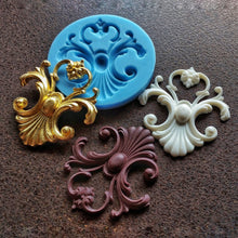 Load image into Gallery viewer, Silicone mold for ornate royal element , Wall pediments, mold for clay, mold for resin, french style moudling
