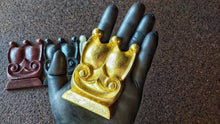 Load image into Gallery viewer, Royal style furniture element, resin mouldings, furniture appliques, vintage makeover
