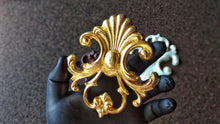 Load image into Gallery viewer, Silicone mold for ornate royal element , Wall pediments, mold for clay, mold for resin, french style moudling
