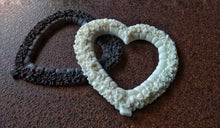 Load image into Gallery viewer, Heart shaped floral wreath silicone mold, wreath silicone rubber mould, Heart embellishment castings, mold for clay, mold for resin
